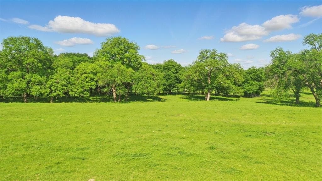 2.29 acres in Hood County