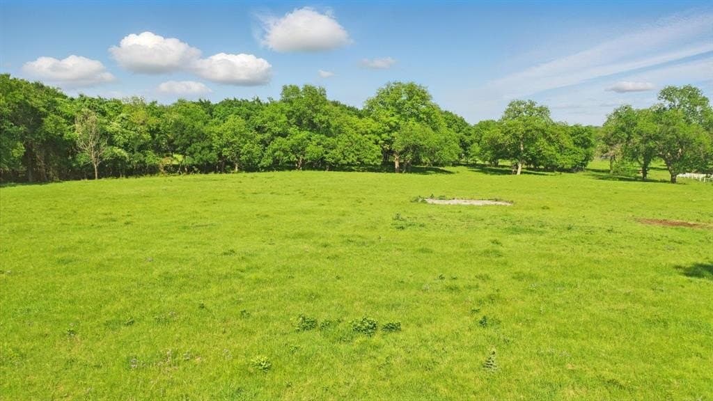 2.29 acres in Hood County gallery image 3