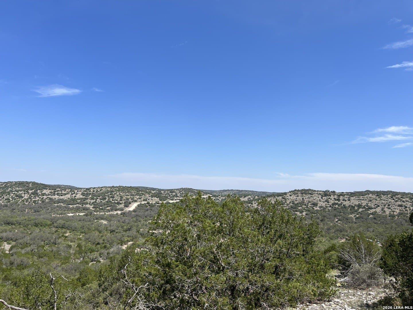 25.47 acres in Edwards County gallery image 3