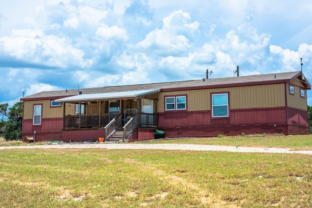 140.27 acres in Gillespie County - photo 10