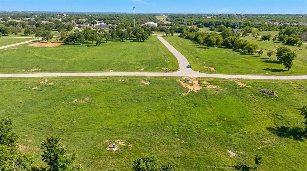 1 acres in Denton County gallery image 2