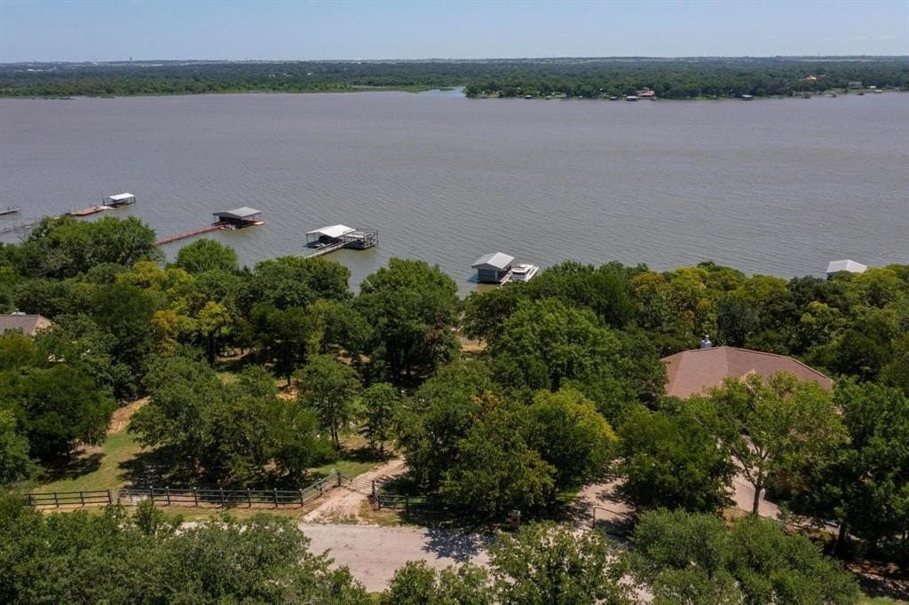 0.98 acres in Wise County gallery image 4