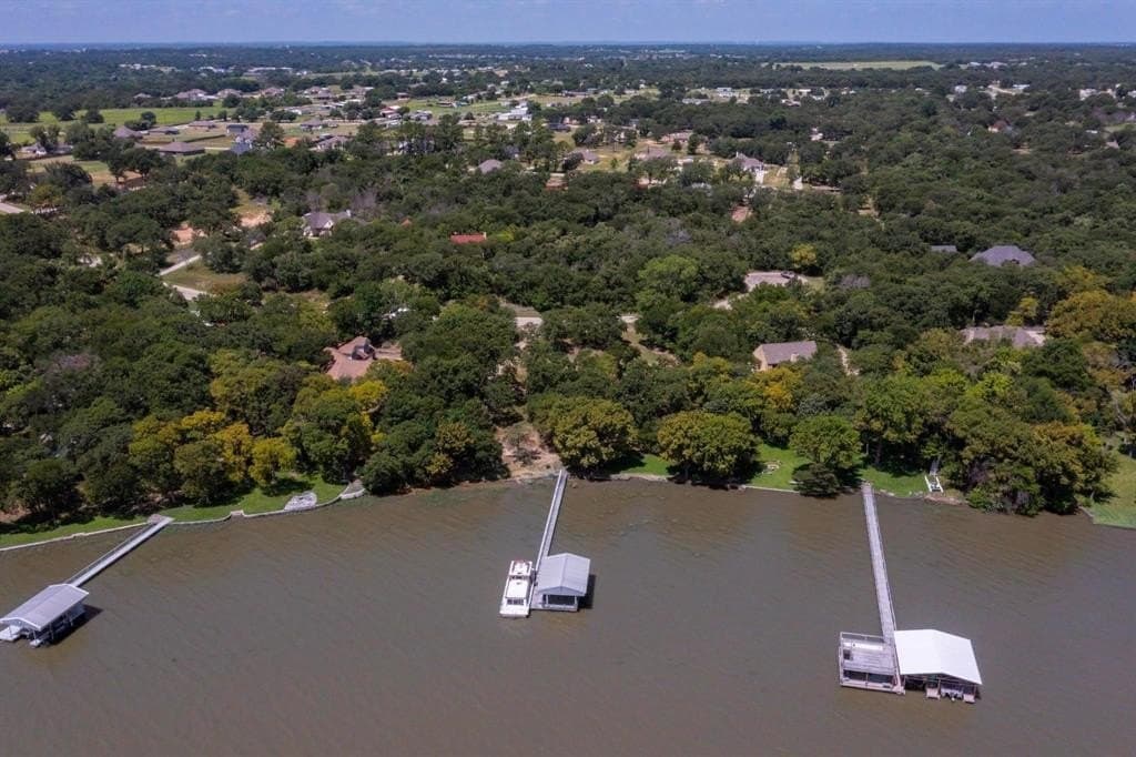 0.98 acres in Wise County gallery image 2
