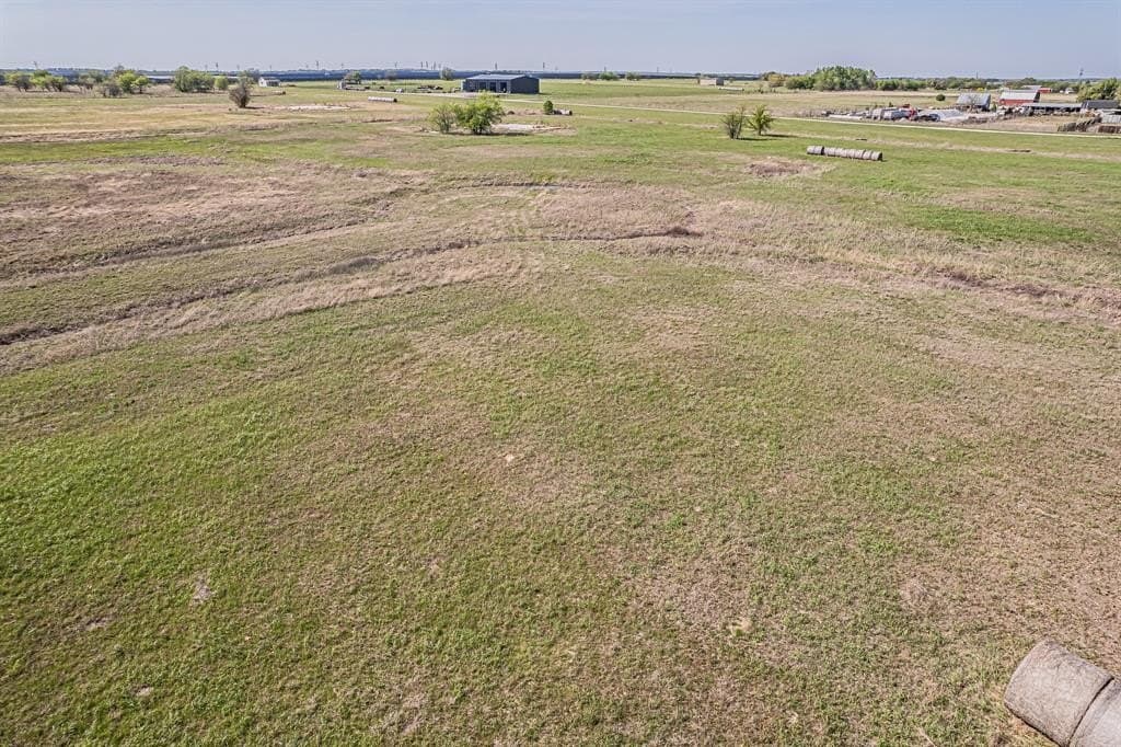 23.76 acres in Denton County featured view