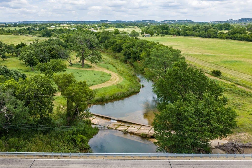 52.23 acres in Gillespie County - photo 5
