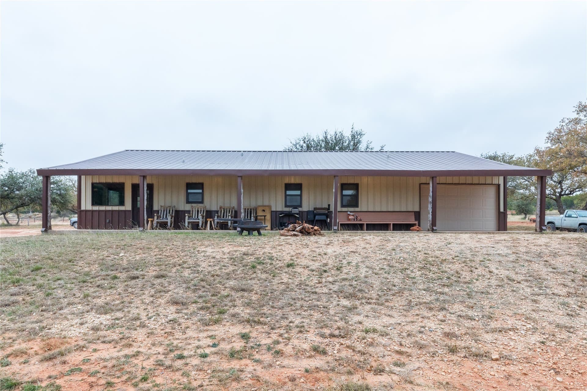 1,137 acres in Nolan County - photo 35