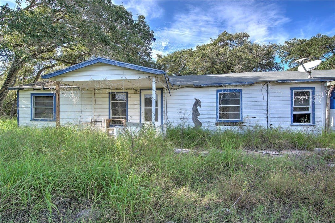 1.5 acres in Aransas County gallery image 4