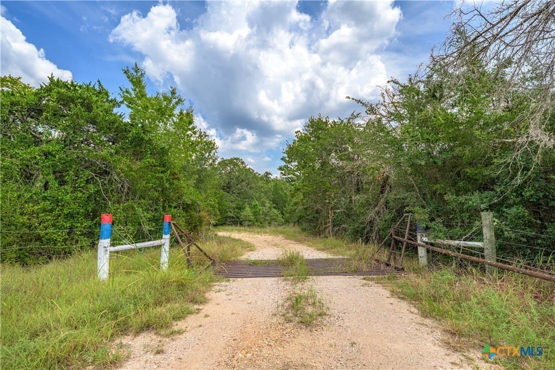 76.48 acres in Fayette County - photo 24