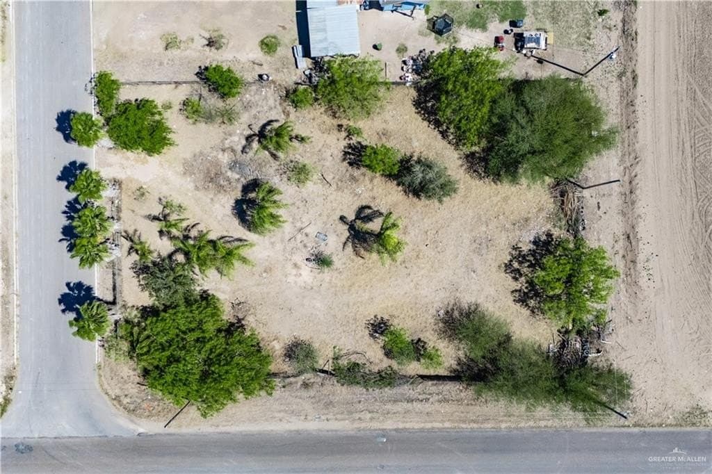 0.5 acres in Hidalgo County gallery image 4