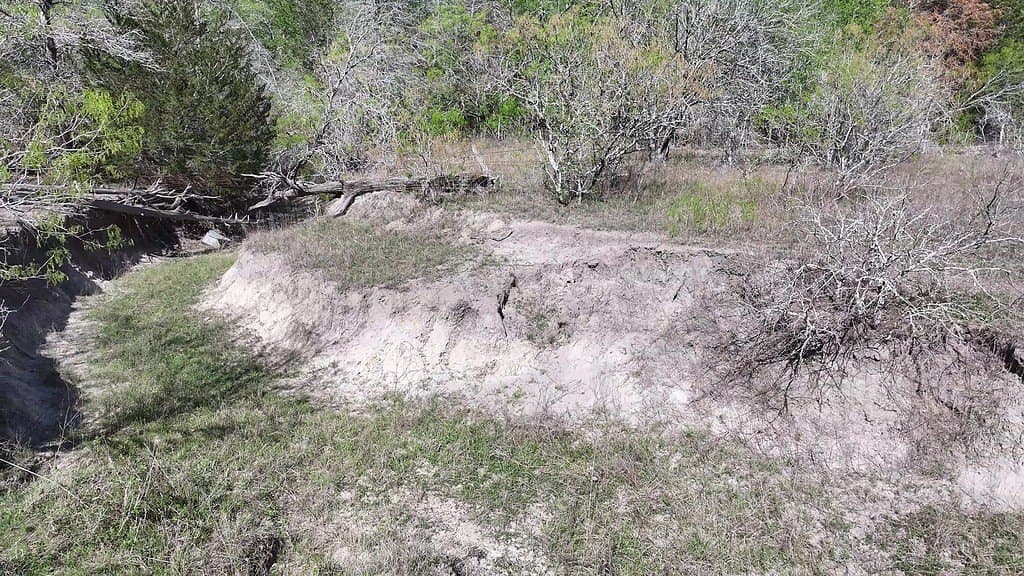 107 acres in Gonzales County - photo 15