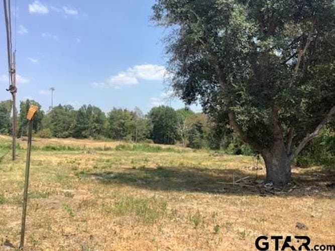 2.49 acres in Smith County gallery image 3