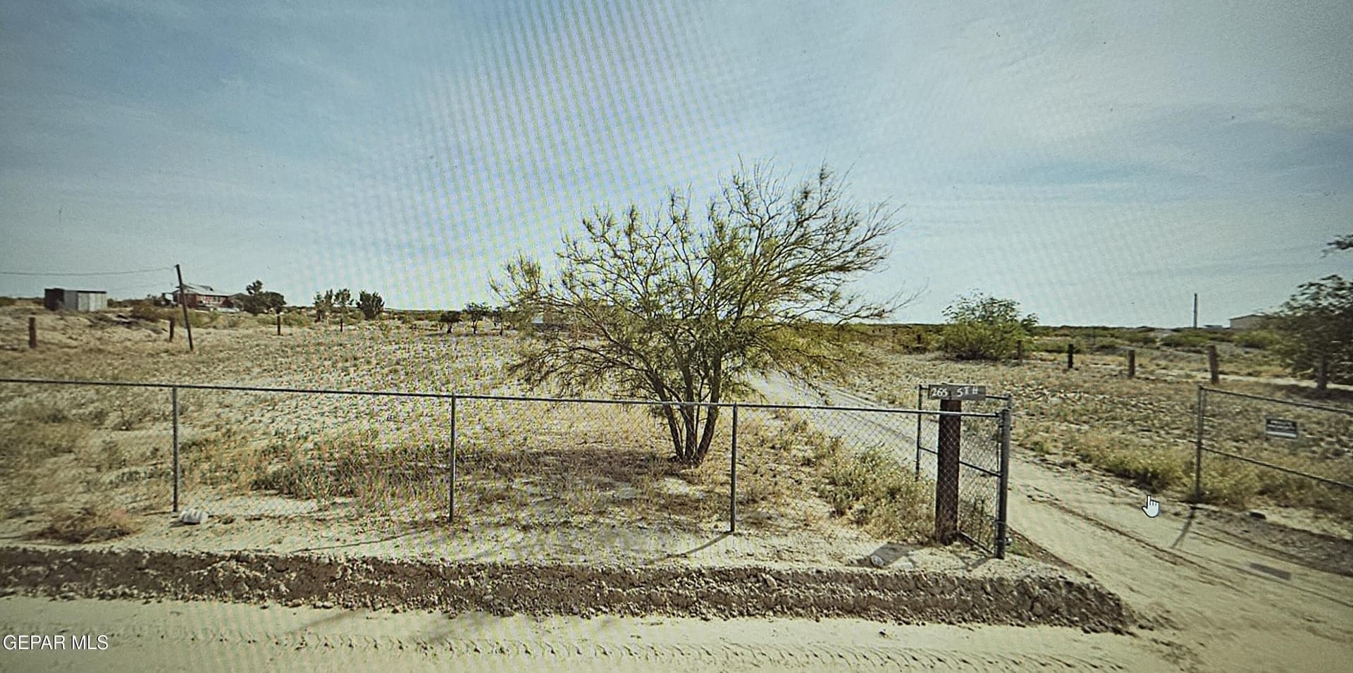 2.5 acres in Hudspeth County