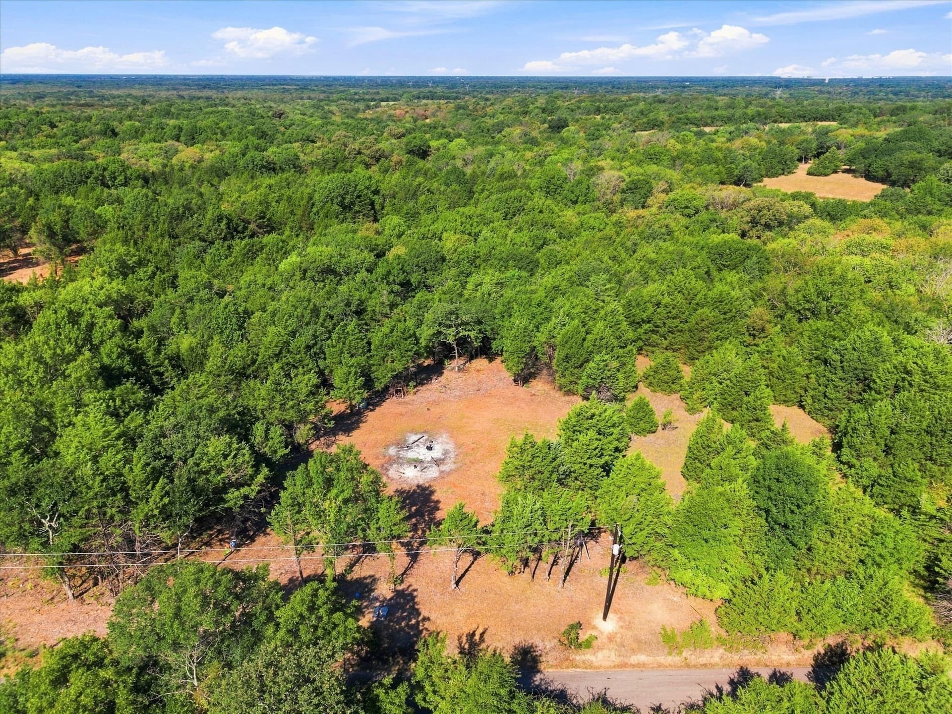 1.5 acres in Hunt County - photo 2