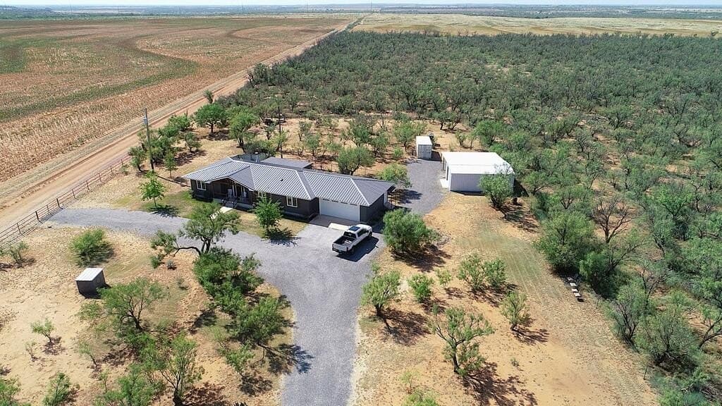 47.2 acres in Mitchell County - photo 2