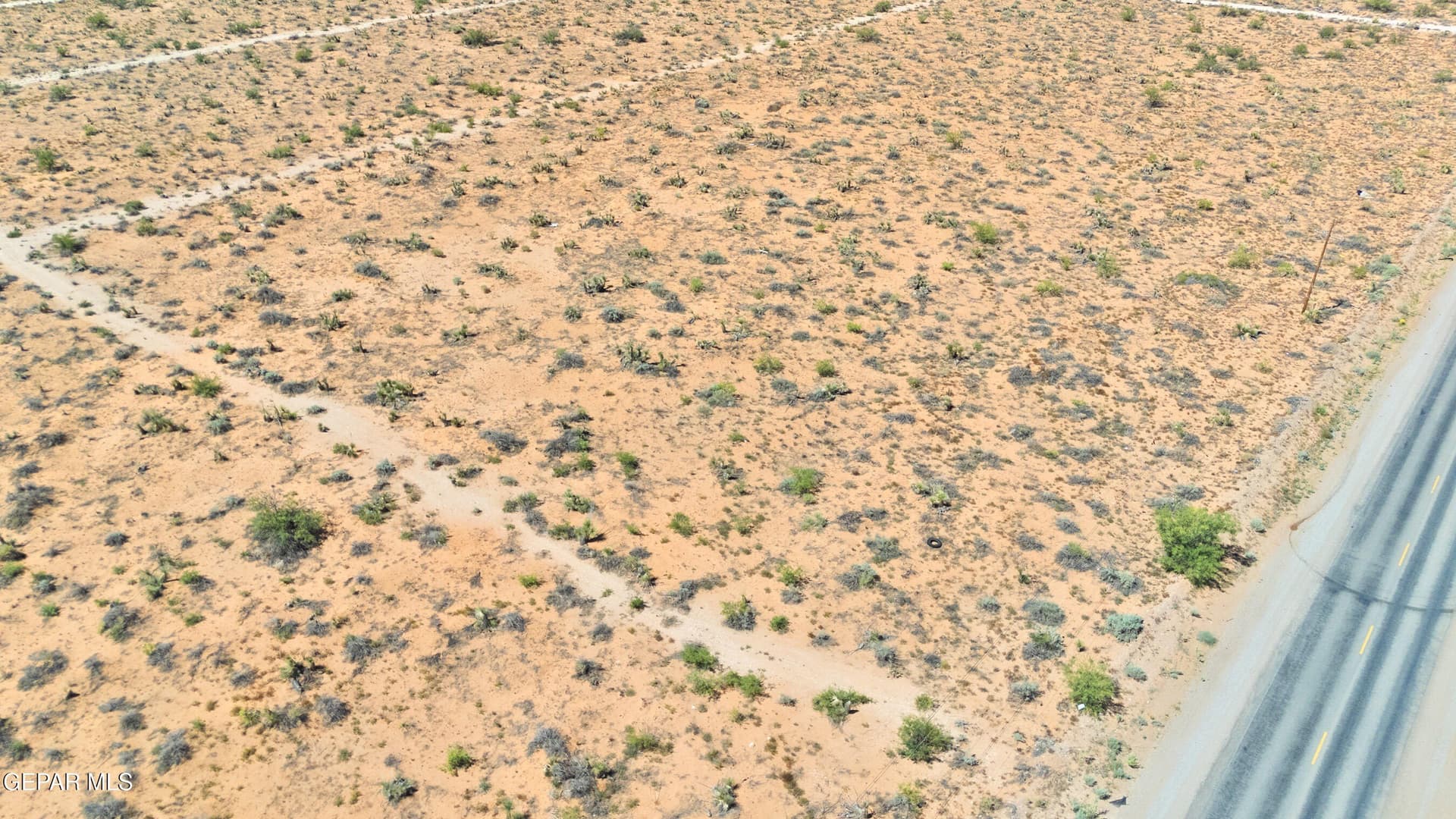 0.5 acres in El Paso County - photo 3
