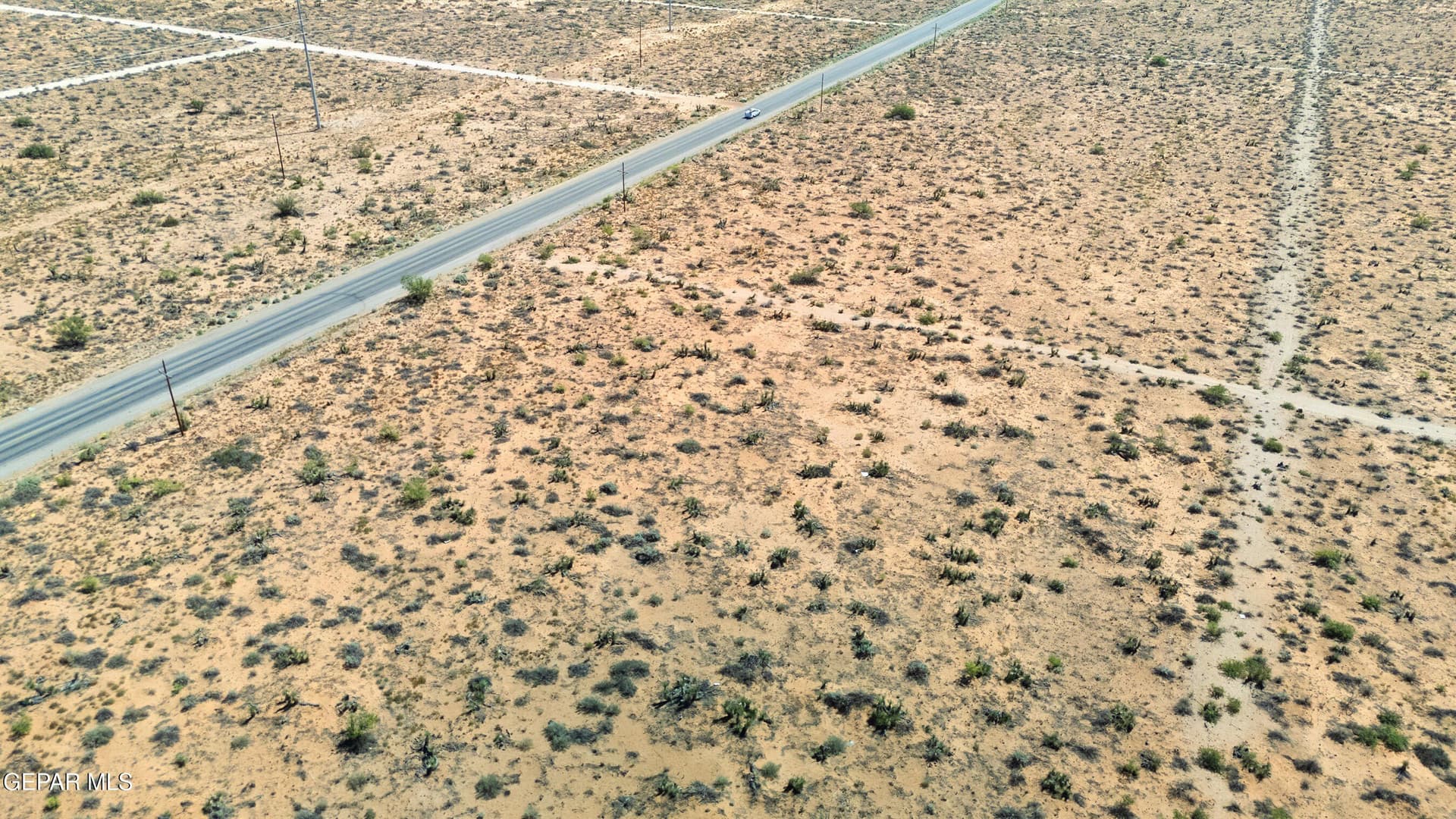 0.5 acres in El Paso County - photo 11