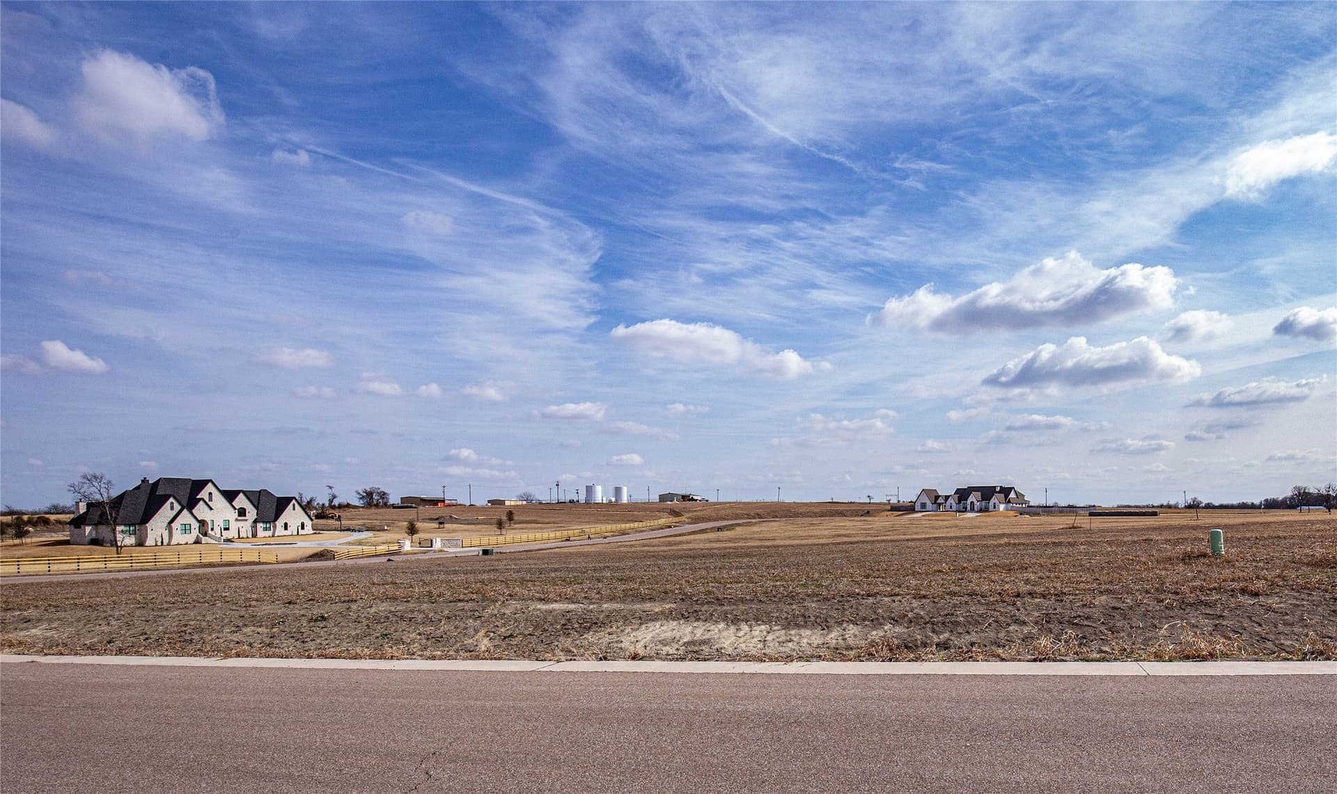 1.31 acres in McLennan County - photo 2