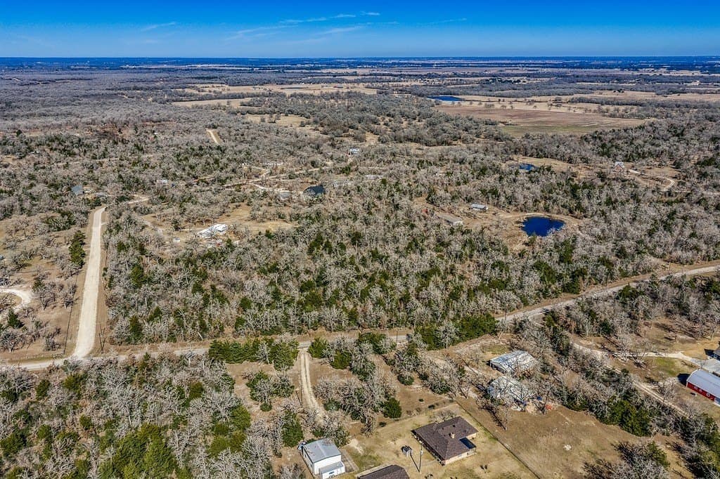 6.28 acres in Burleson County - photo 9
