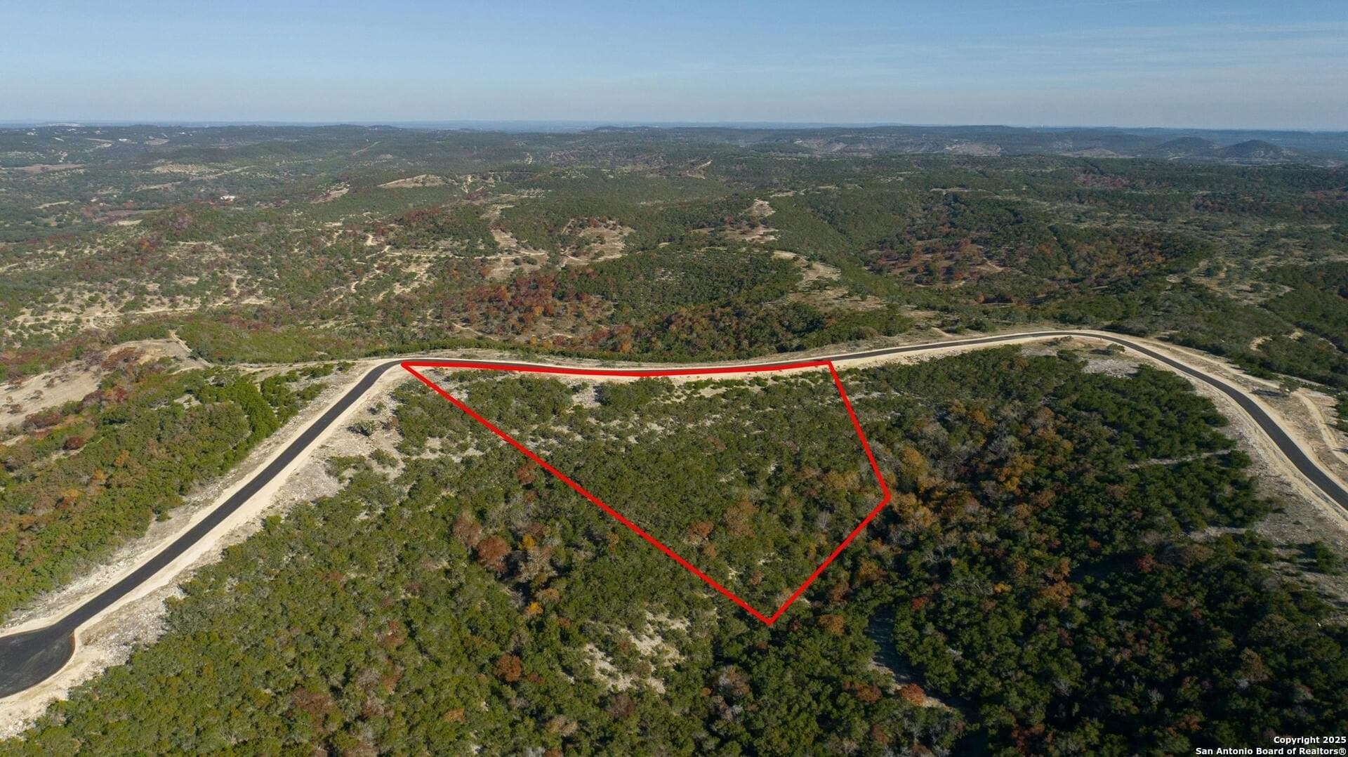 5.09 acres in Bandera County gallery image 4