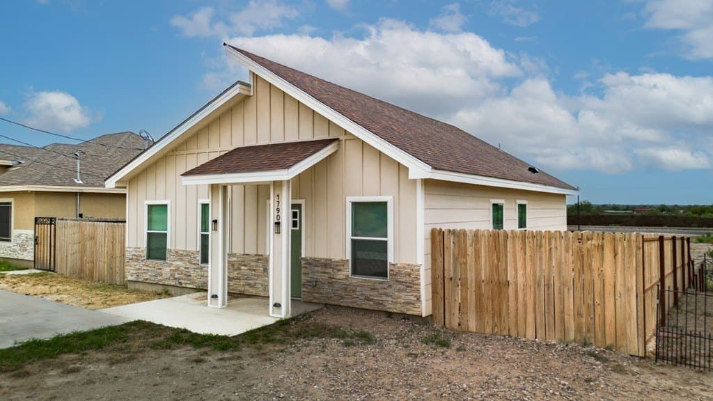 6,829 acres in Maverick County gallery image 2