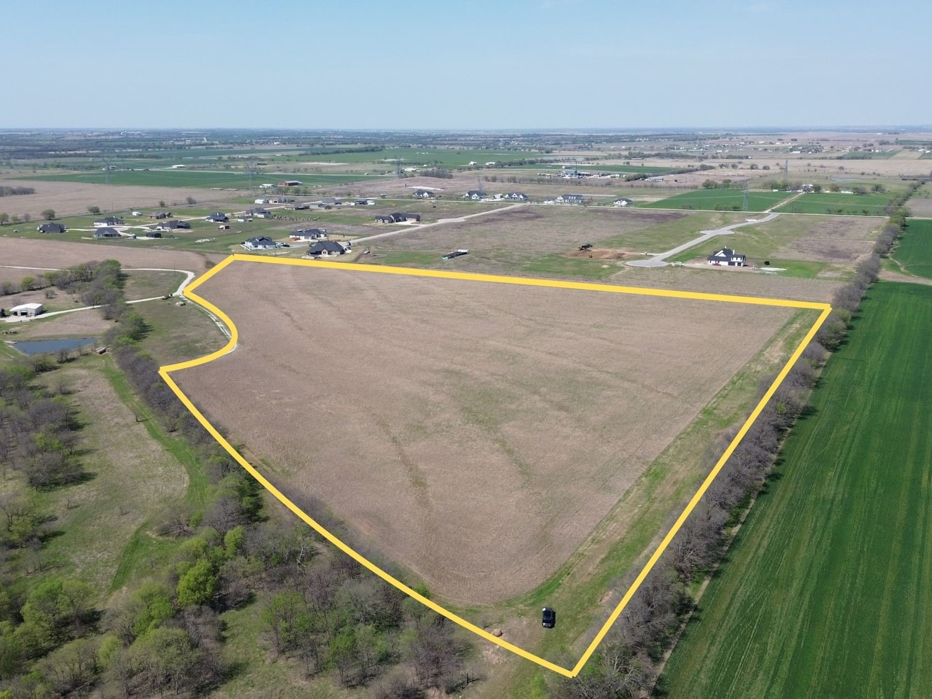 10 acres in Denton County