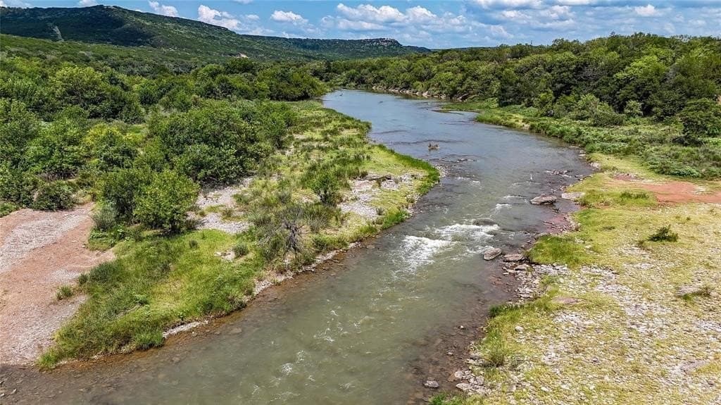 10 acres in Palo Pinto County