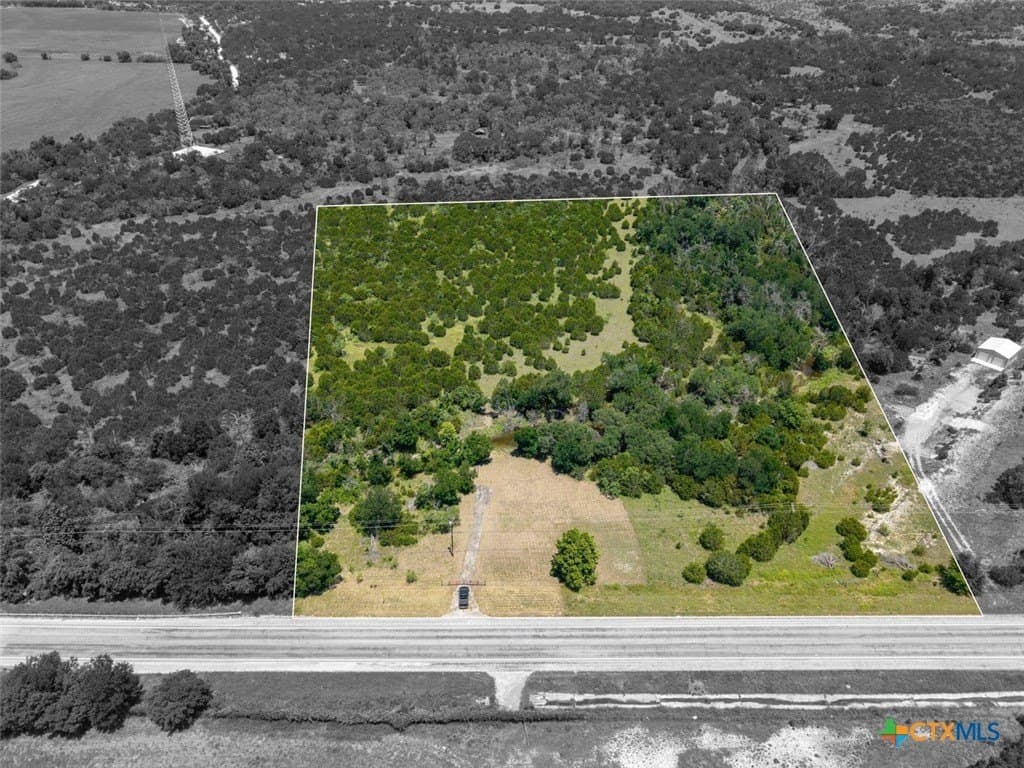 10 acres in Lampasas County - photo 10