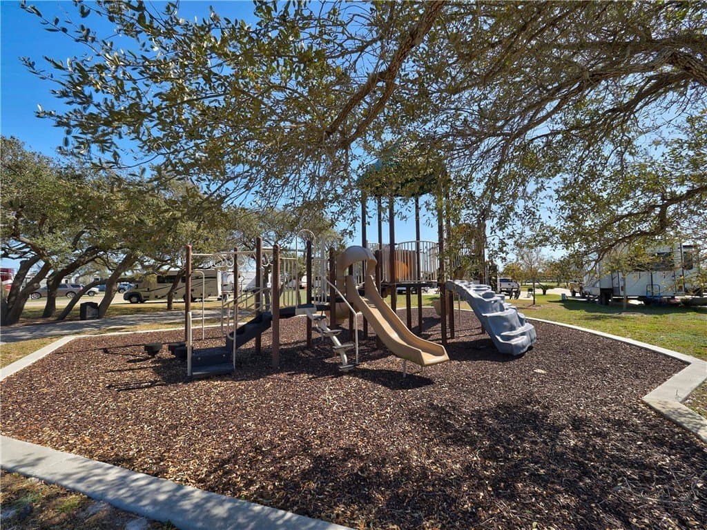 0.09 acres in San Patricio County - photo 13