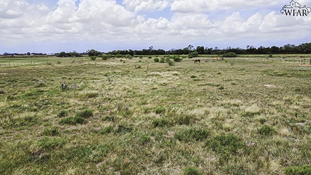 5.32 acres in Wichita County gallery image 2