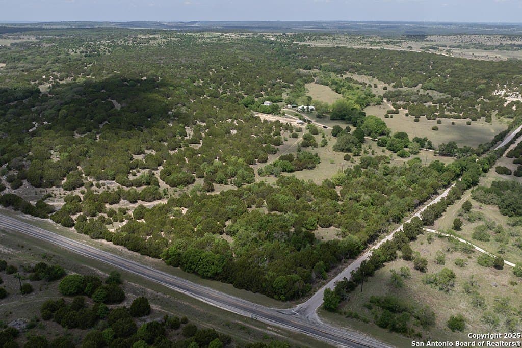 289 acres in Lampasas County gallery image 3