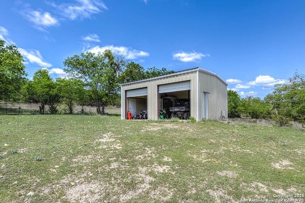 289 acres in Lampasas County - photo 25