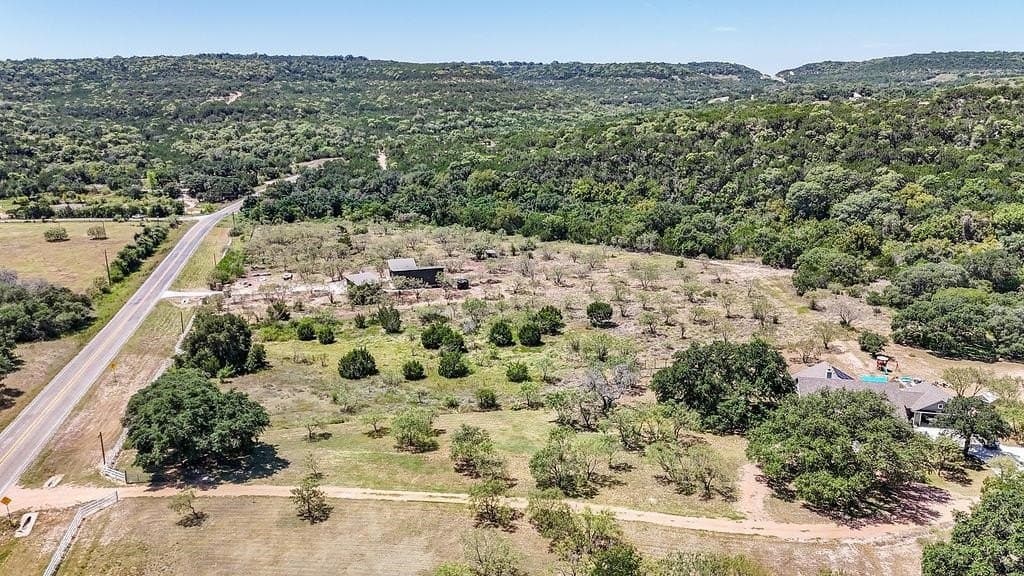 3.94 acres in Burnet County gallery image 4