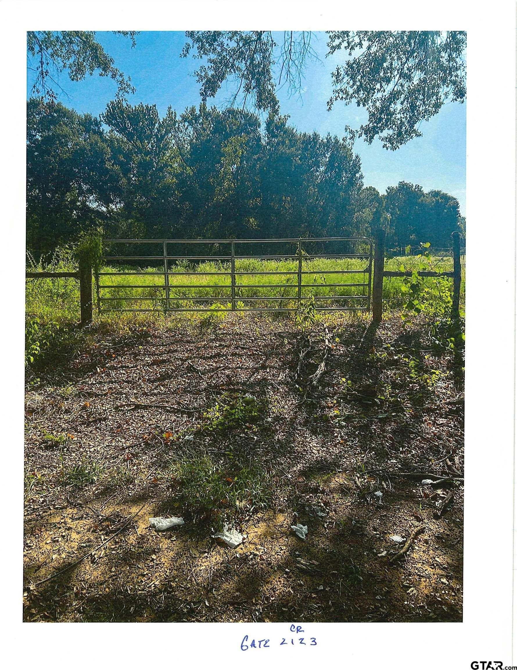 88.63 acres in Smith County - photo 15