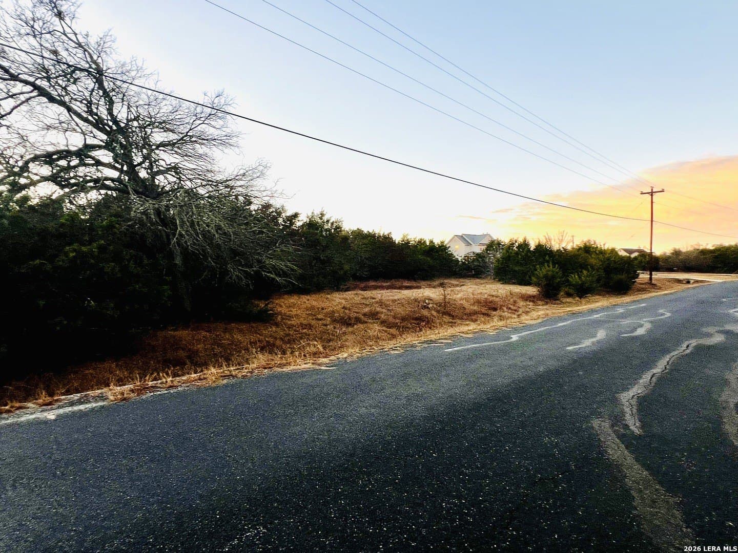 3.01 acres in Blanco County gallery image 3