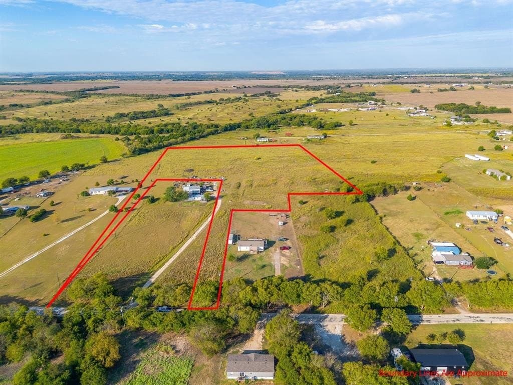 10.26 acres in Johnson County