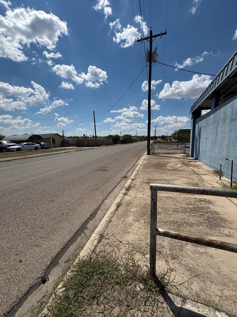 38,060 acres in Maverick County gallery image 4