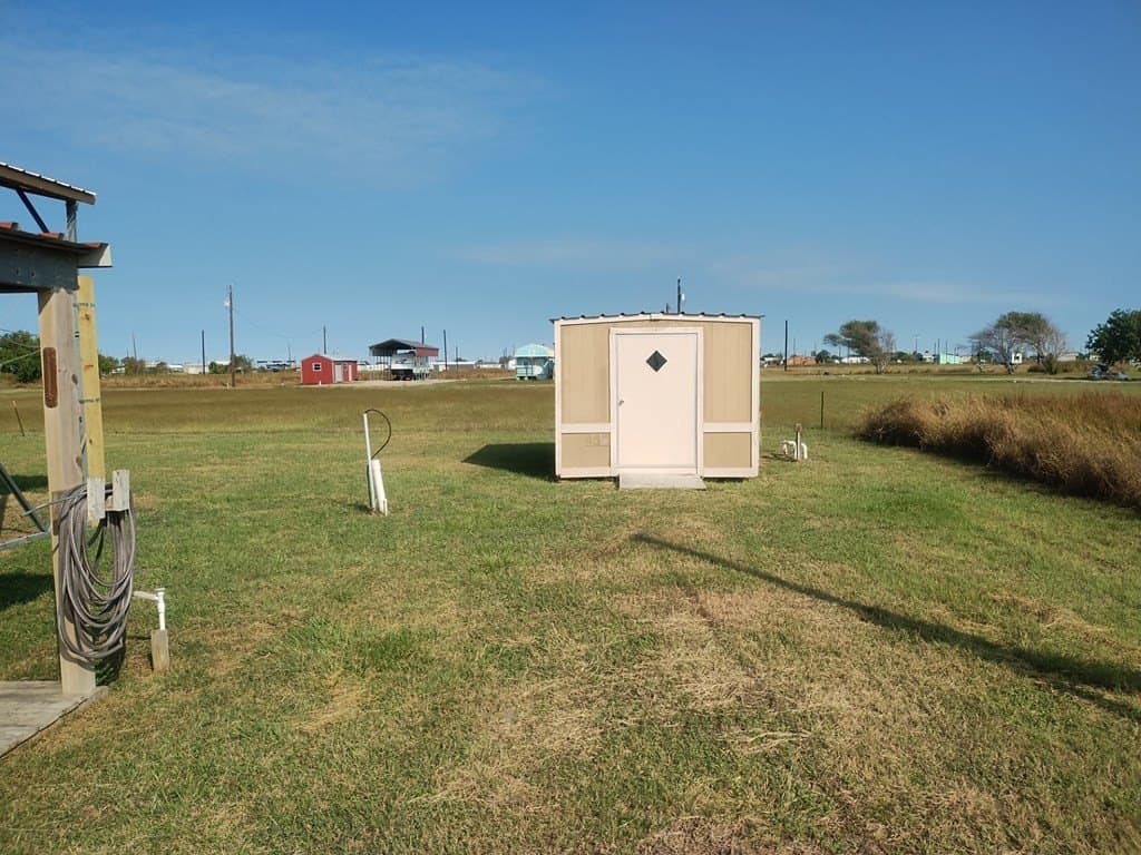 0.21 acres in Palacios Area County gallery image 2