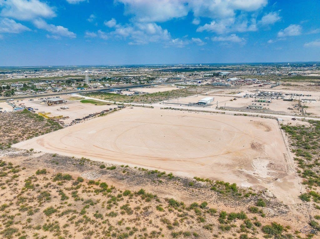 12.35 acres in Ward County - photo 30