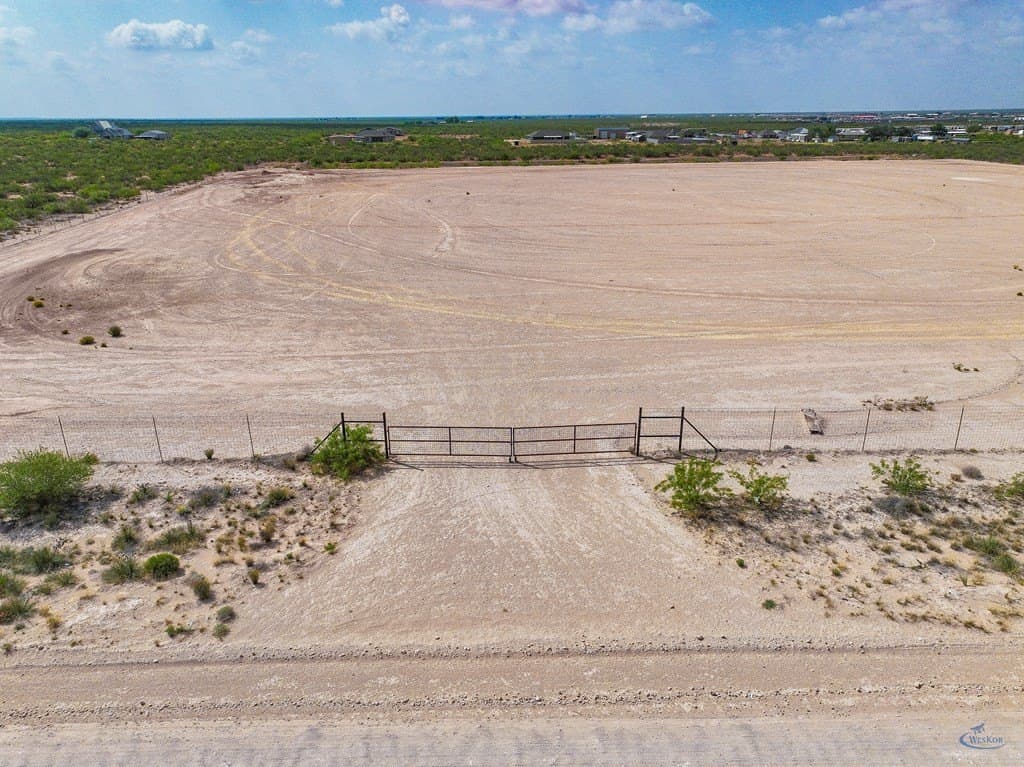 12.35 acres in Ward County - photo 40