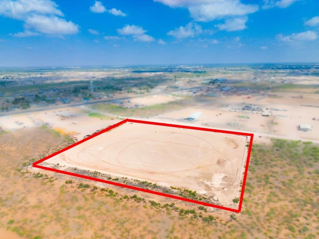 12.35 acres in Ward County - photo 25