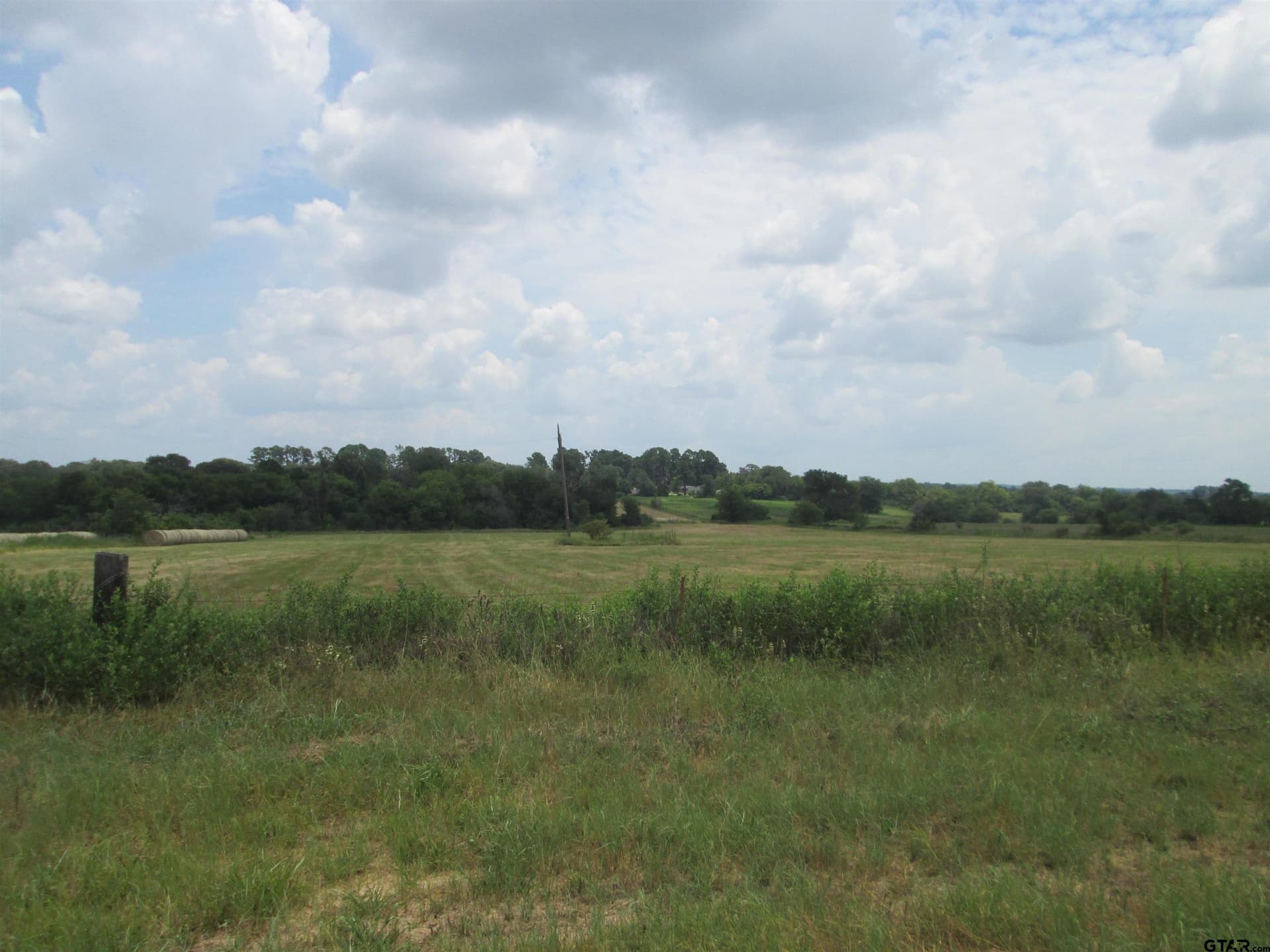 18.25 acres in Smith County featured view