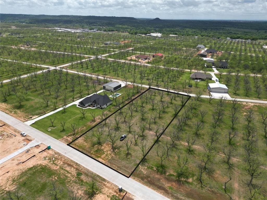 1.5 acres in Hood County gallery image 4