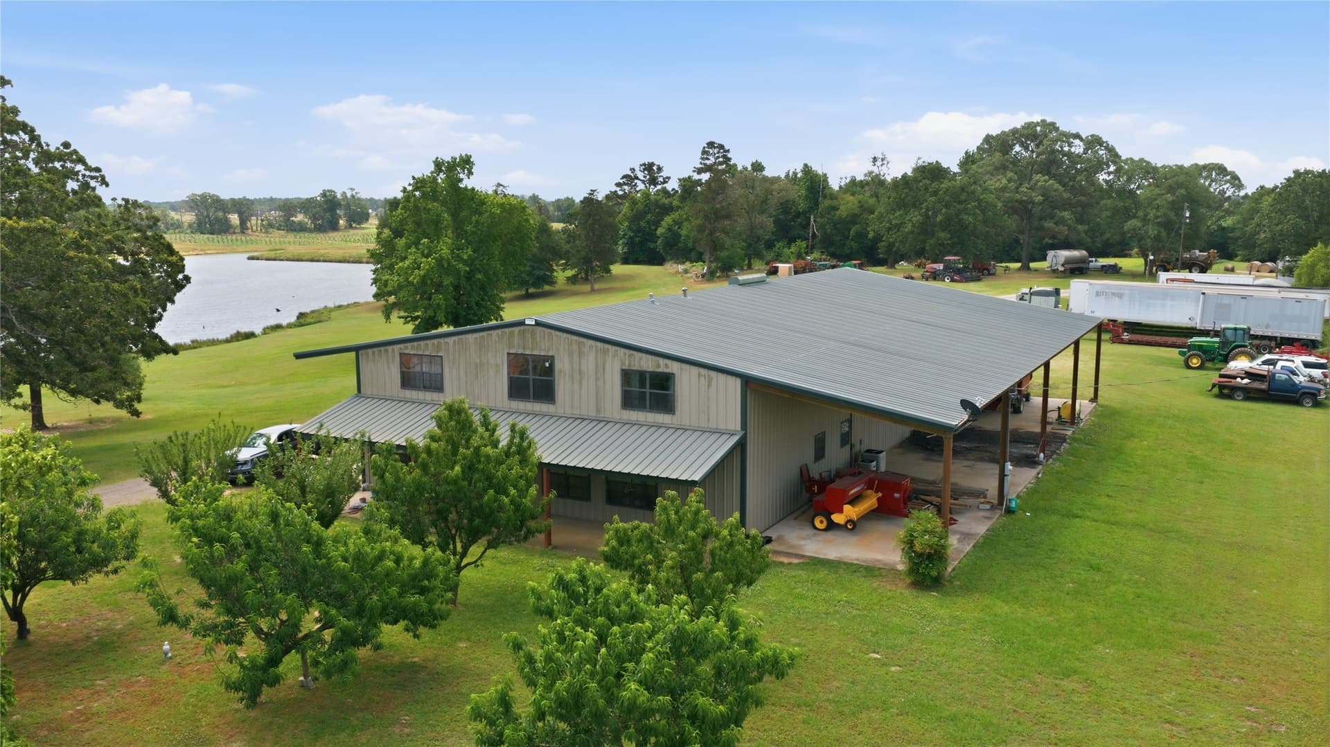 124.01 acres in Henderson County - photo 25
