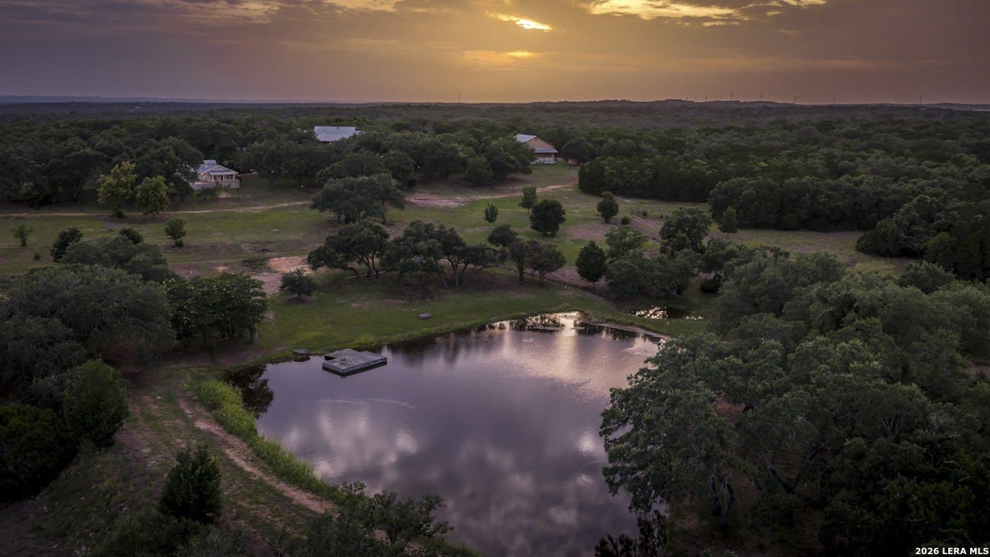 72.89 acres in Comal County - photo 8