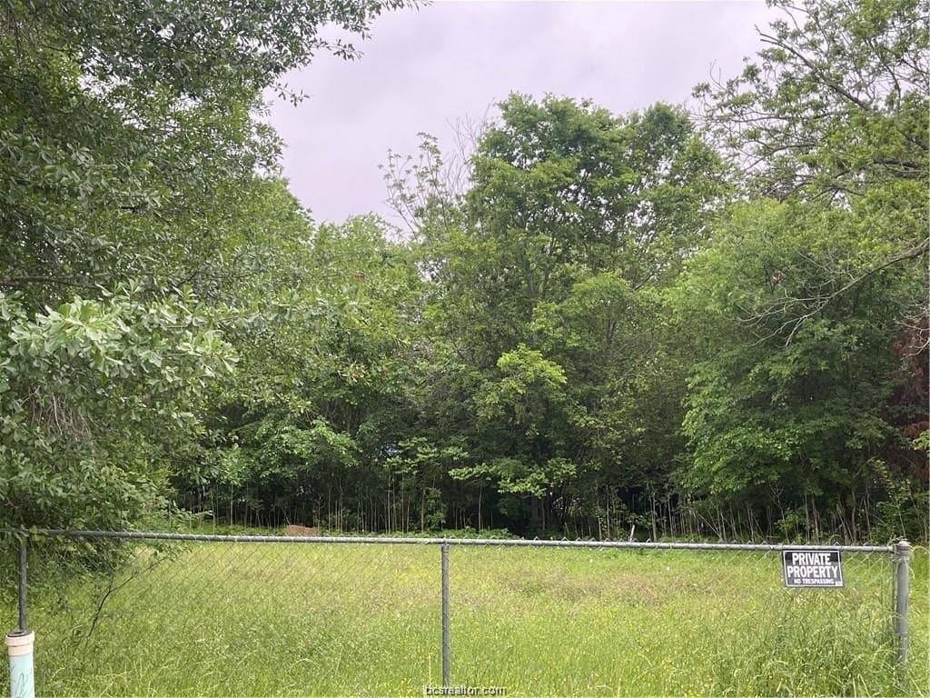 0.25 acres in Brazos County