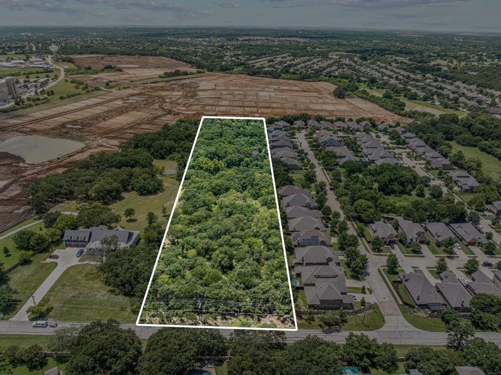 5.2 acres in Tarrant County gallery image 2