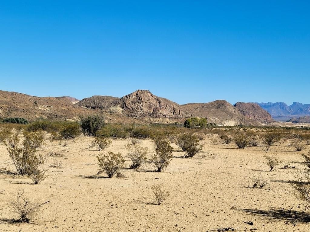 7 acres in Brewster County