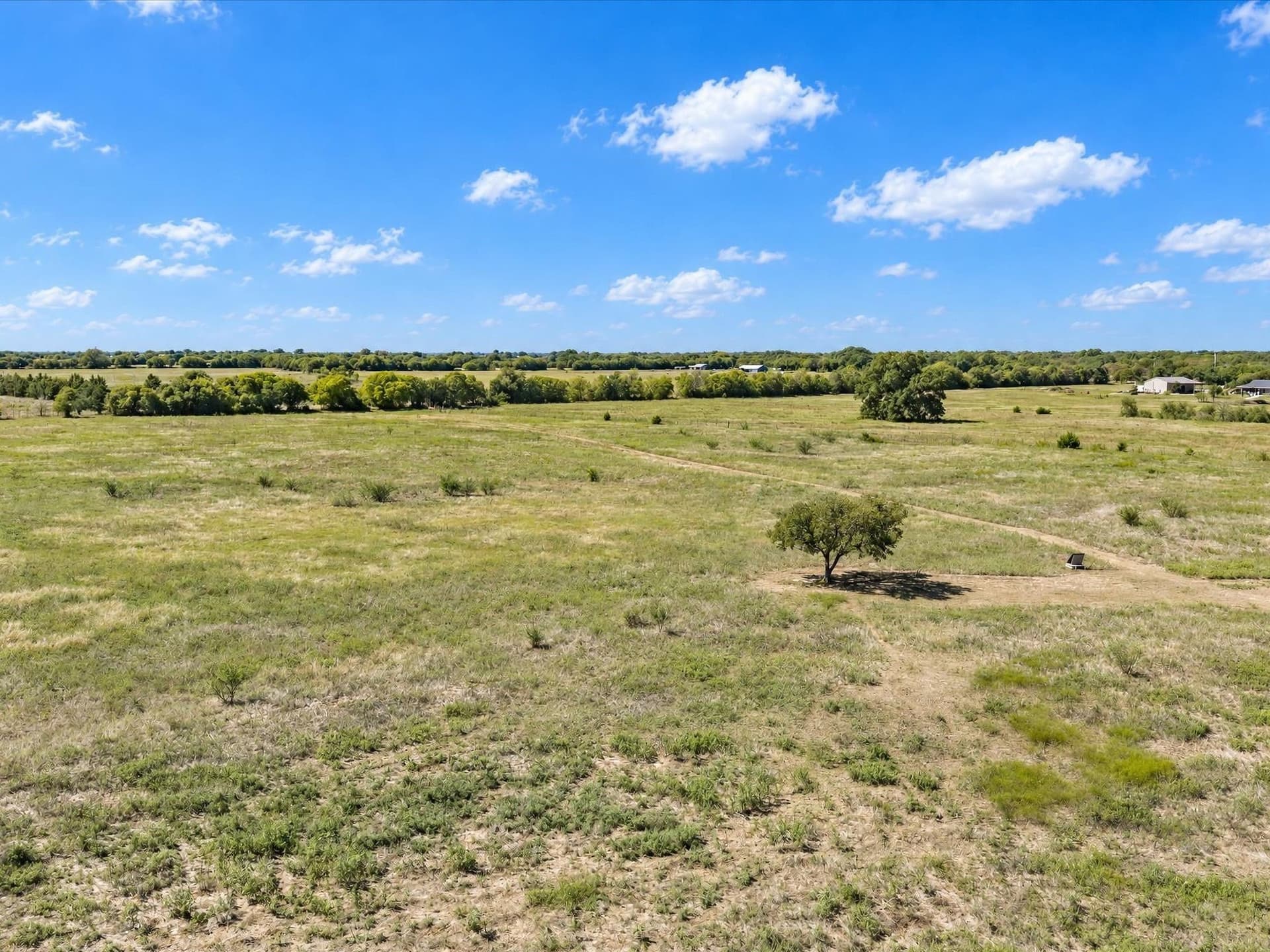 16.01 acres in Ellis County - photo 39