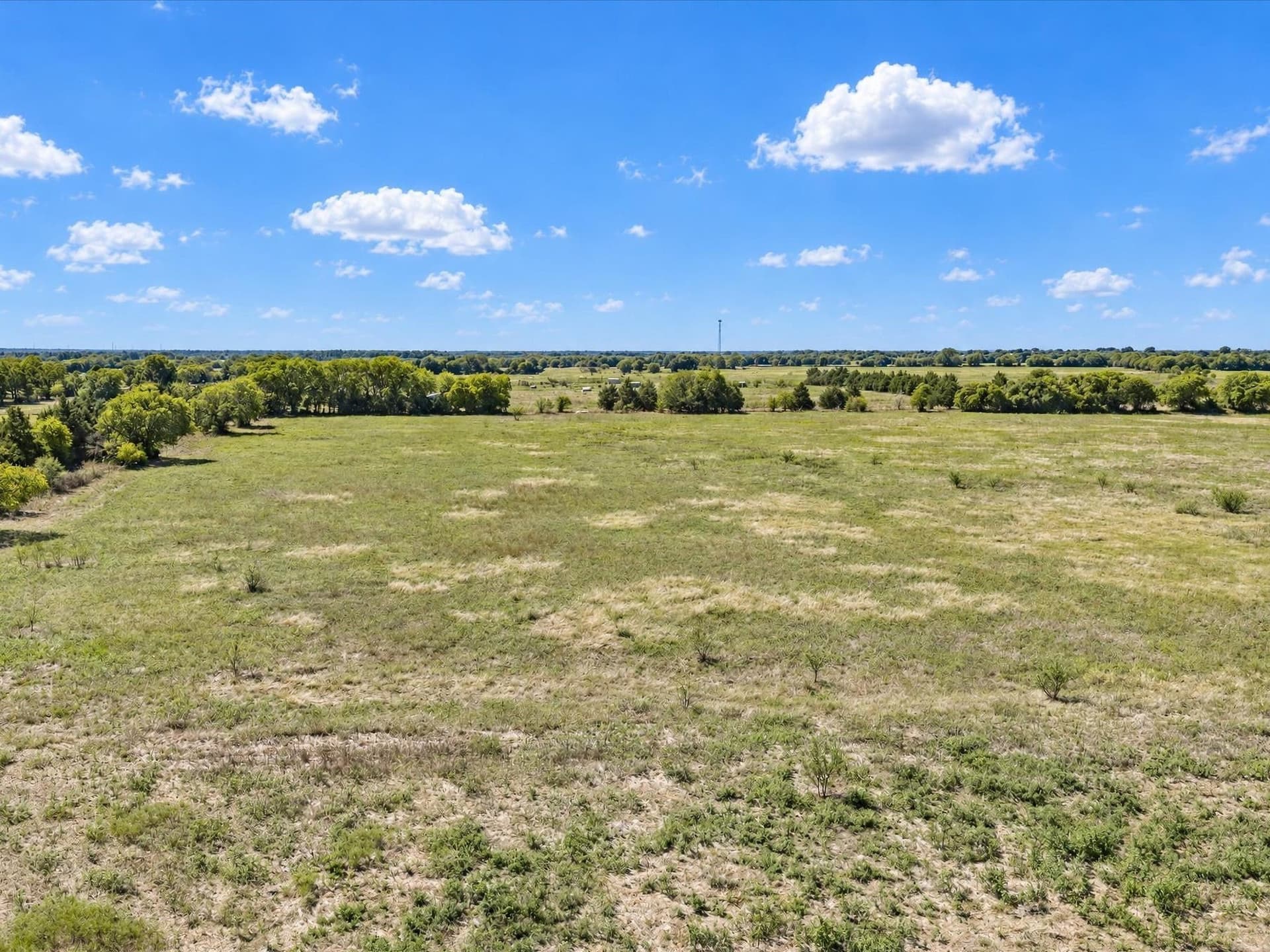 16.01 acres in Ellis County - photo 40