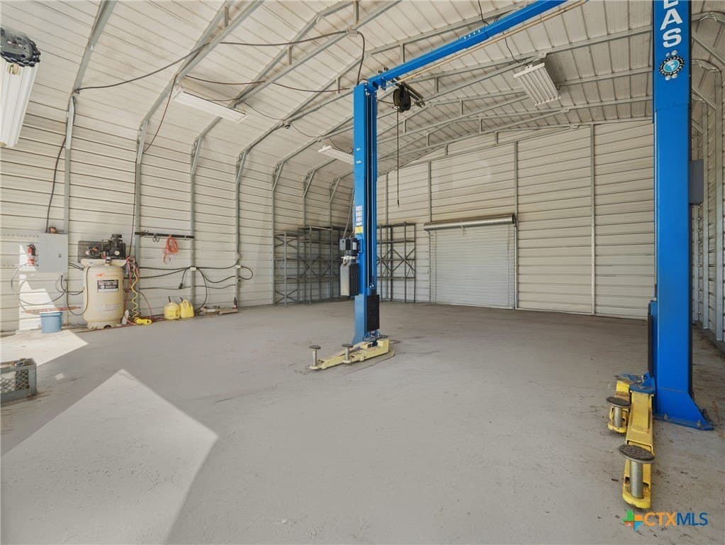 11.13 acres in Hays County - photo 3